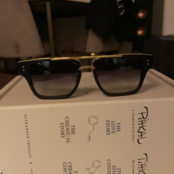 *Dita* Mach Three - Picture 2 of 9